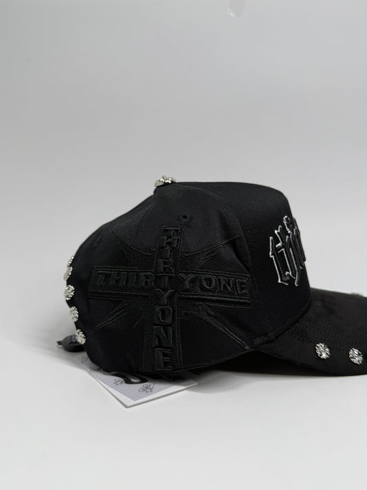 ThirtyOne "31 vs The World" Premium Chrome Studded Snapback Hat – Matte Black
