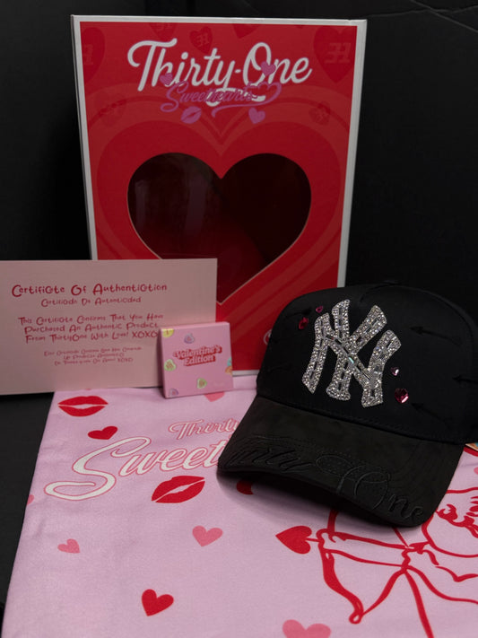 THIRTYONE ONE HATS NY LOVESTRUCK VALENTINE EDITION