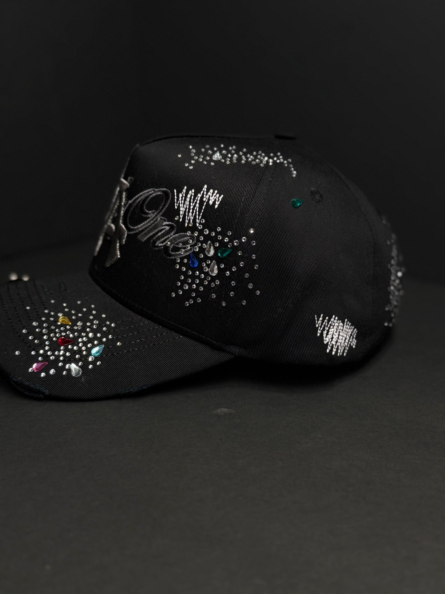 THIRTYONE BLACK ANNIVERSARY “JEWELRY DISTRICT” SNAPBACK FULL SET
