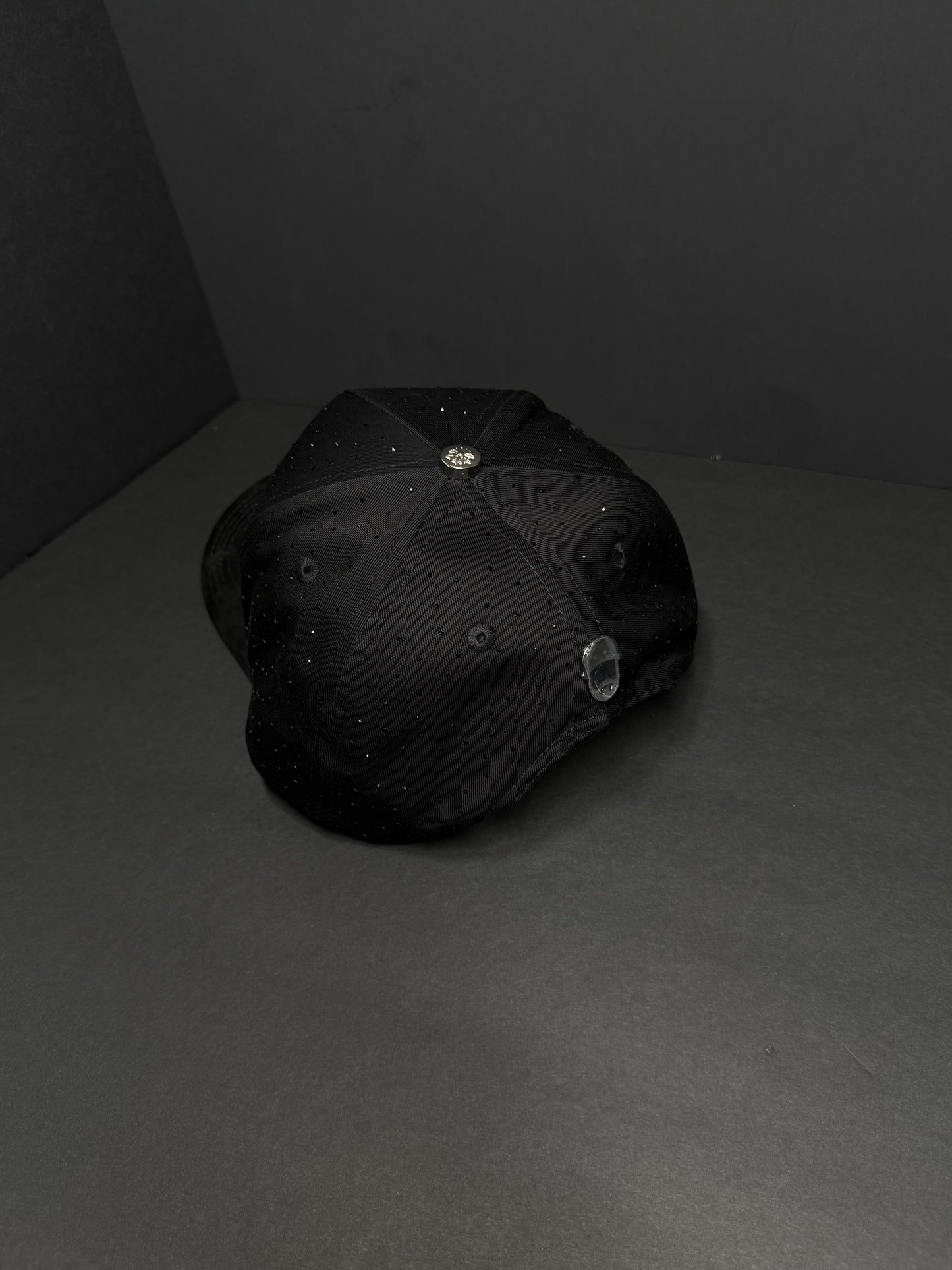 BARBAS HATS - PLATINUM SNOWFLAKE